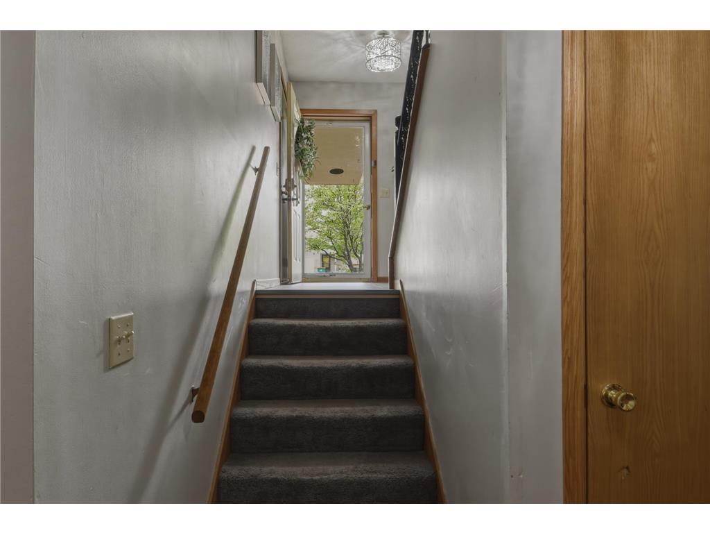 9815 Larch Street NW Coon Rapids MN 55433 7030069 image23