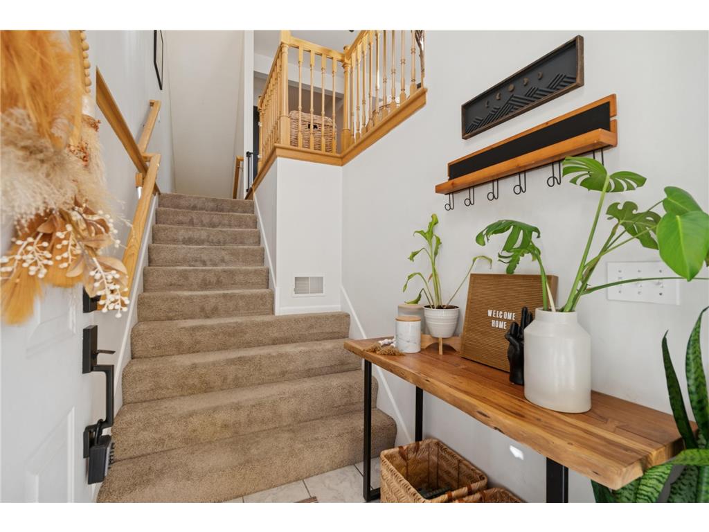 9816 Cove Drive Minnetonka MN 55305 - Minnehaha Marsh 6814528 image7