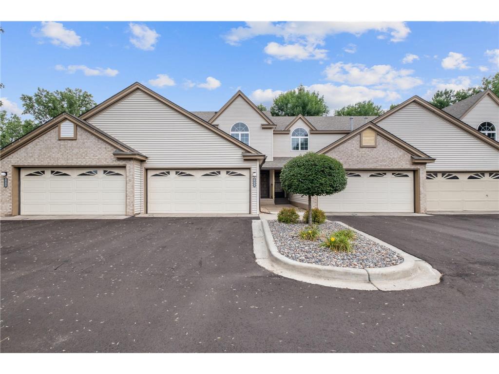 9816 Palm Street NW Coon Rapids MN 55433 6409884 image1