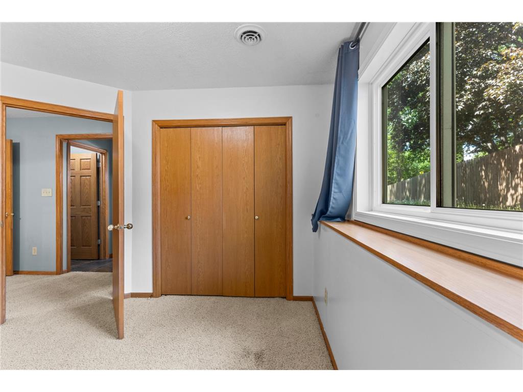 9816 Pierce Street NE Blaine MN 55434 7077956 image18