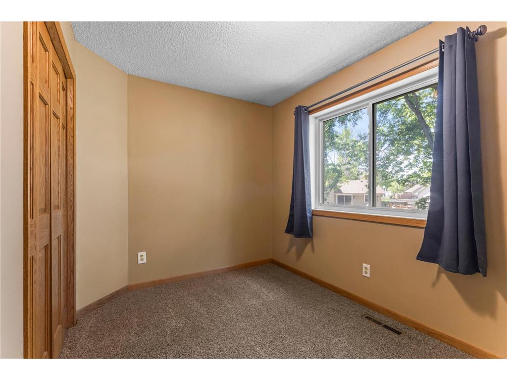 9816 Pierce Street NE Blaine MN 55434 7077956 image31