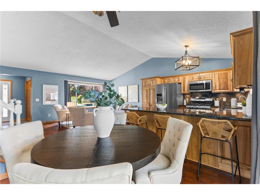 9816 Pierce Street NE Blaine MN 55434 7077956 image7