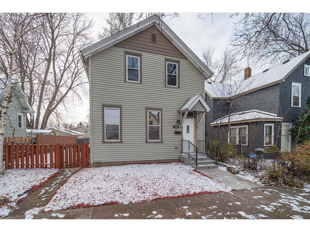 982 Conway Street Saint Paul MN 55106 6641834 image1
