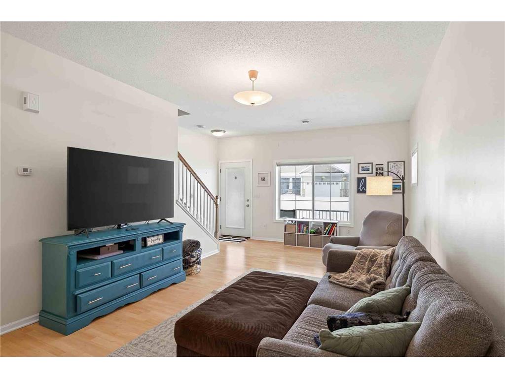 982 Crossing Way Delano MN 55328 6826165 image10