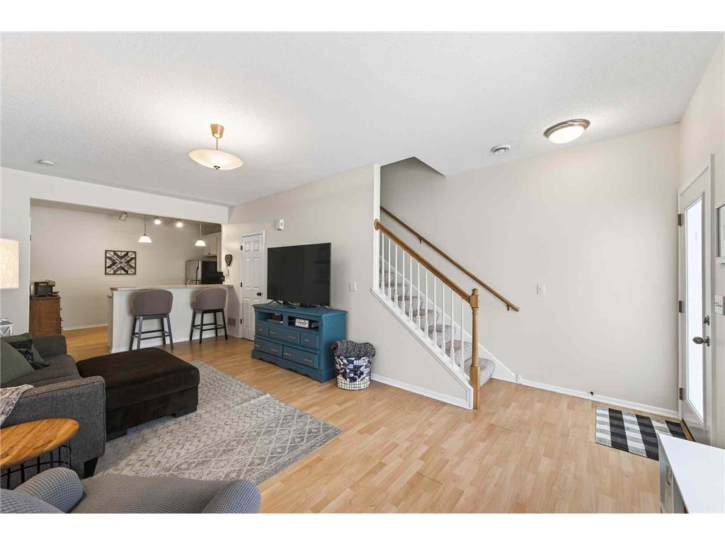 982 Crossing Way Delano MN 55328 6826165 image3