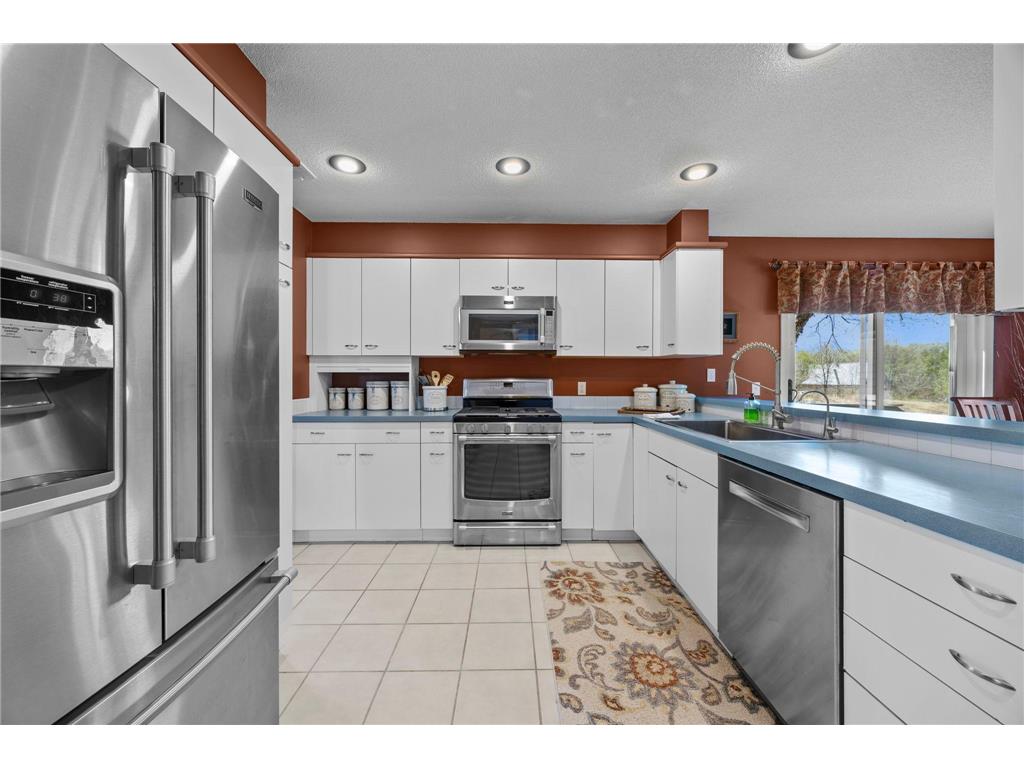 9820 Deerbrook Drive Chanhassen MN 55317 7049373 image20