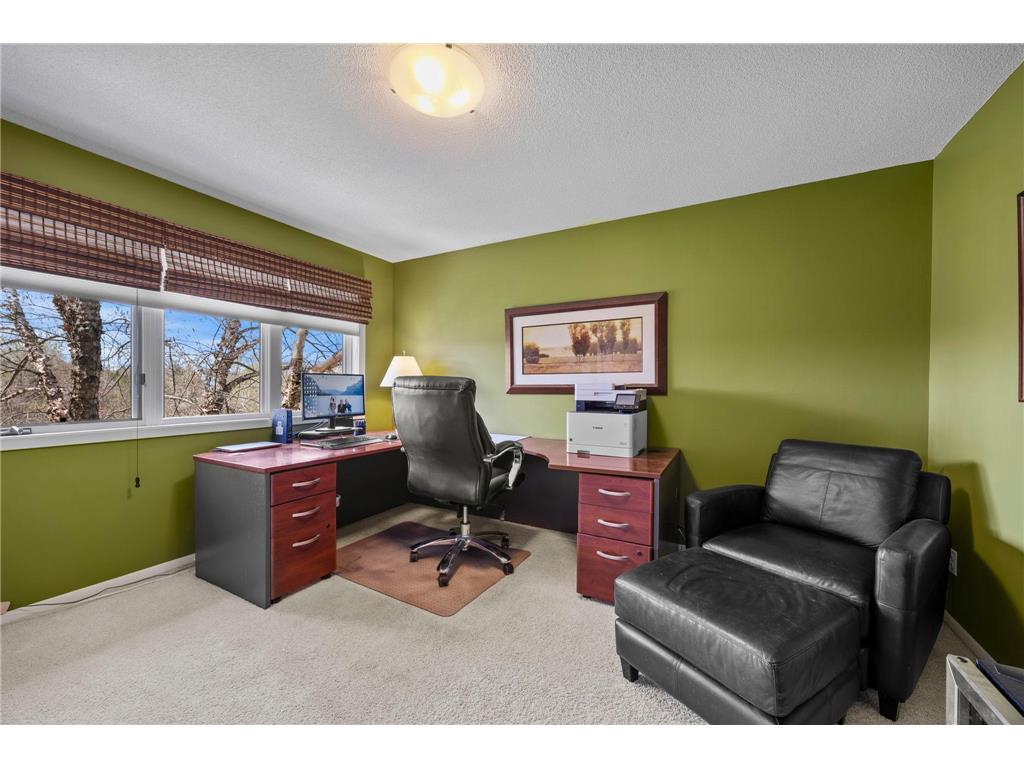 9820 Deerbrook Drive Chanhassen MN 55317 7049373 image29