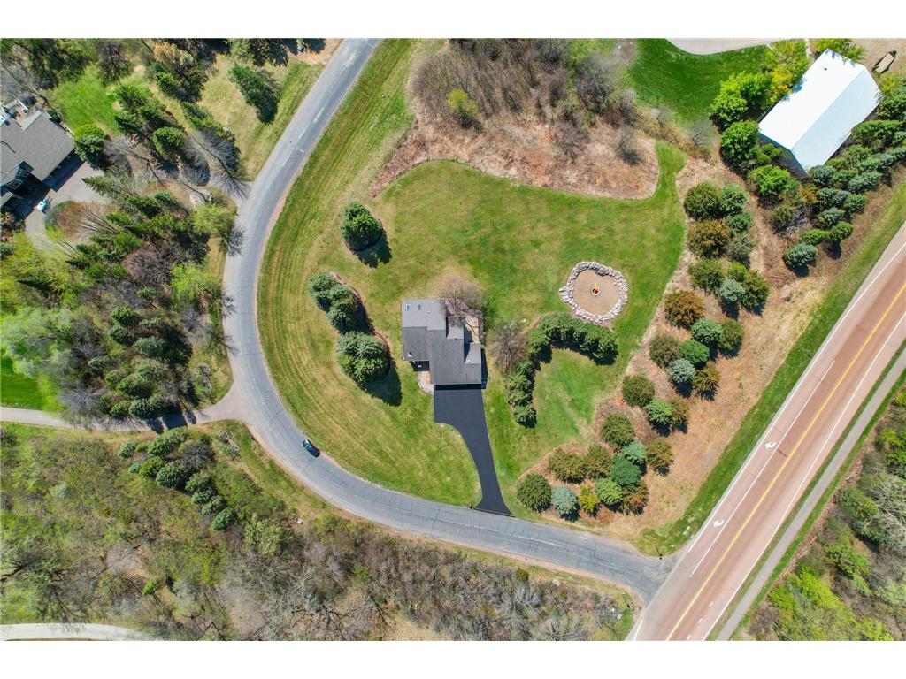 9820 Deerbrook Drive Chanhassen MN 55317 7049373 image3