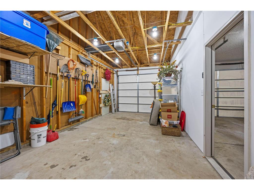 9820 Deerbrook Drive Chanhassen MN 55317 7049373 image40