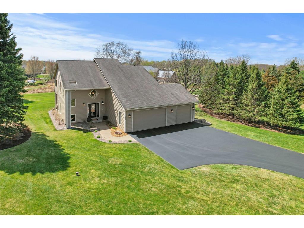 9820 Deerbrook Drive Chanhassen MN 55317 7049373 image5