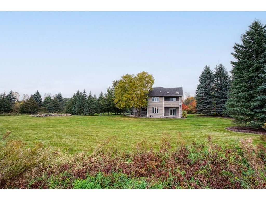 9820 Deerbrook Drive Chanhassen MN 55317 7049373 image9