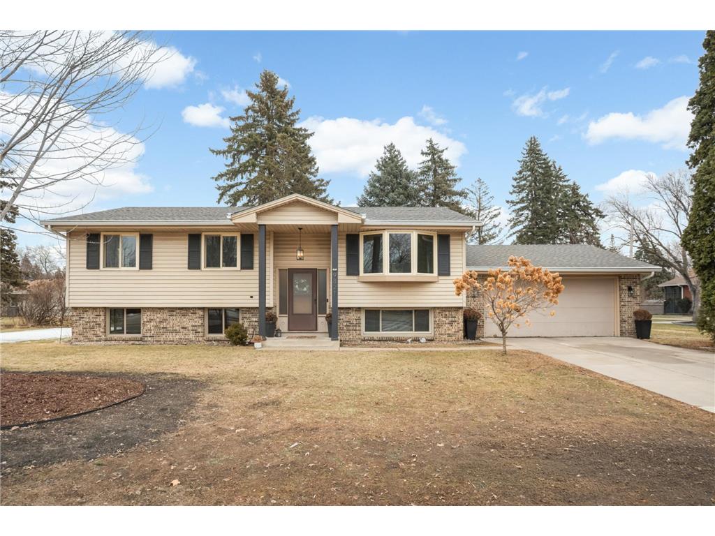 9821 Xerxes Avenue S Bloomington MN 55431 7027142 image1