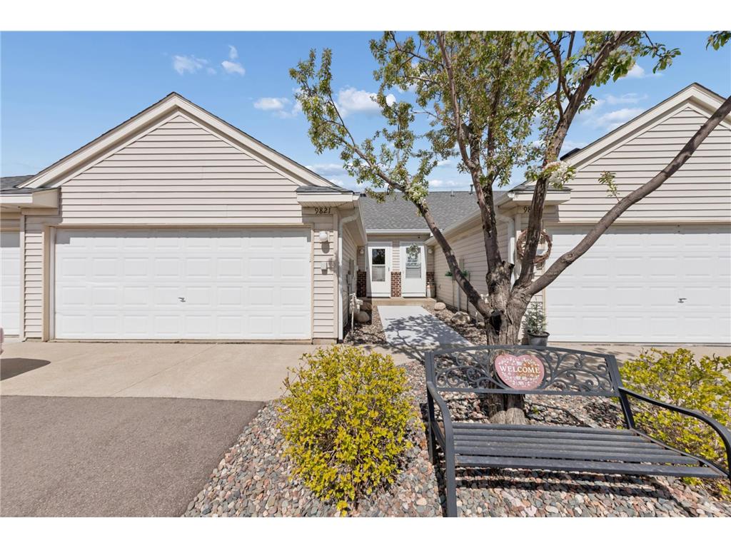 9821 Zinnia Lane N Maple Grove MN 55369 7041924 image2