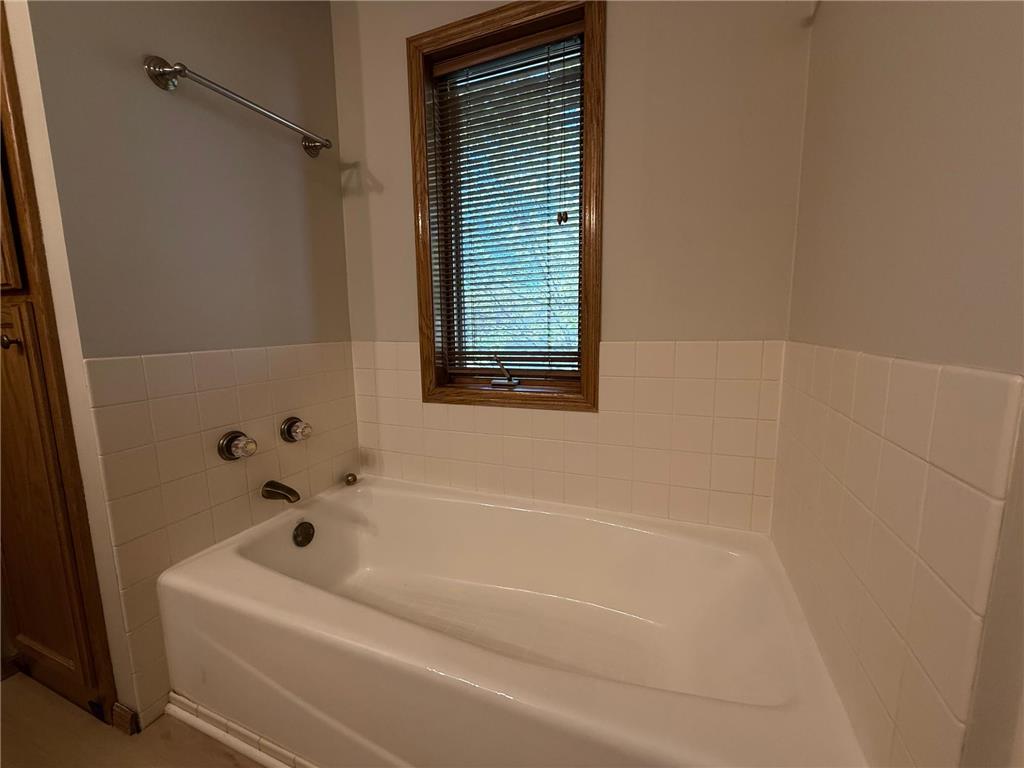 9828 Greenspruce Avenue N Brooklyn Park MN 55443 7073954 image12