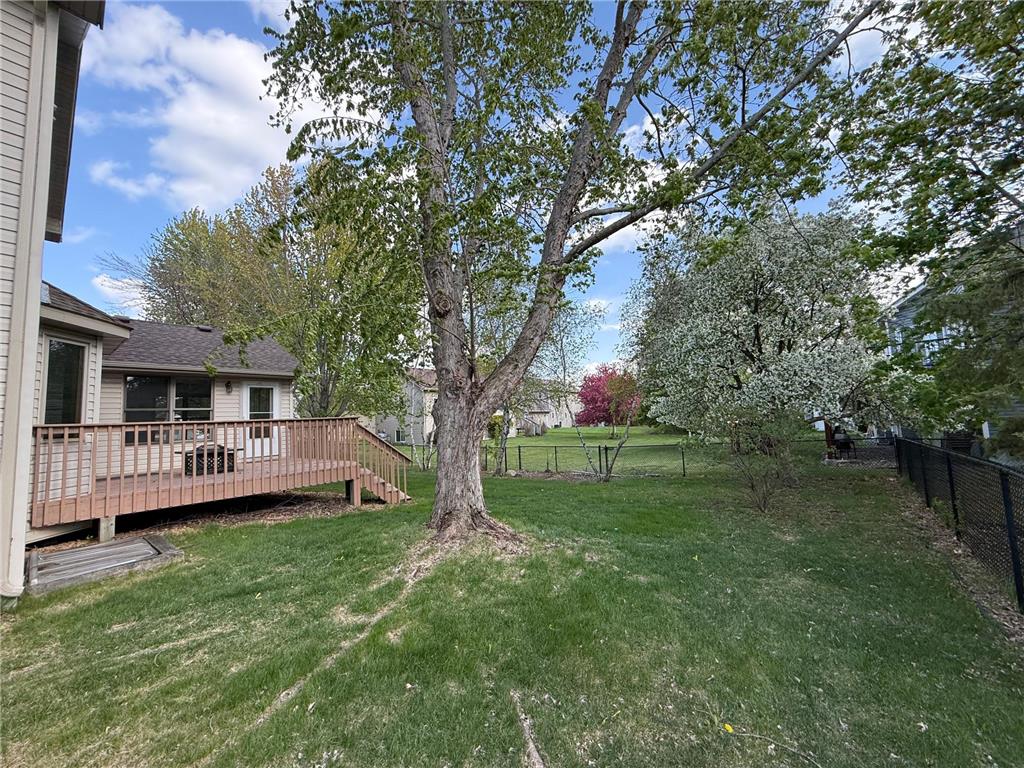 9828 Greenspruce Avenue N Brooklyn Park MN 55443 7073954 image26