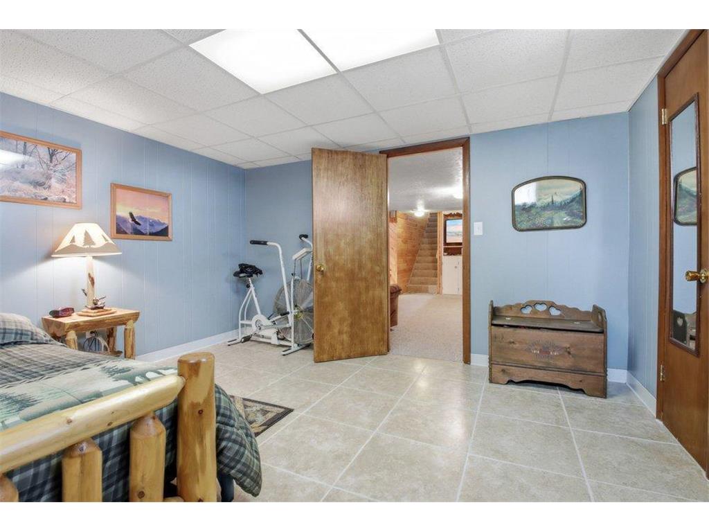 983 23 1/2 Street Prairie Lake Twp WI 54728 - Prairie 7050245 image32
