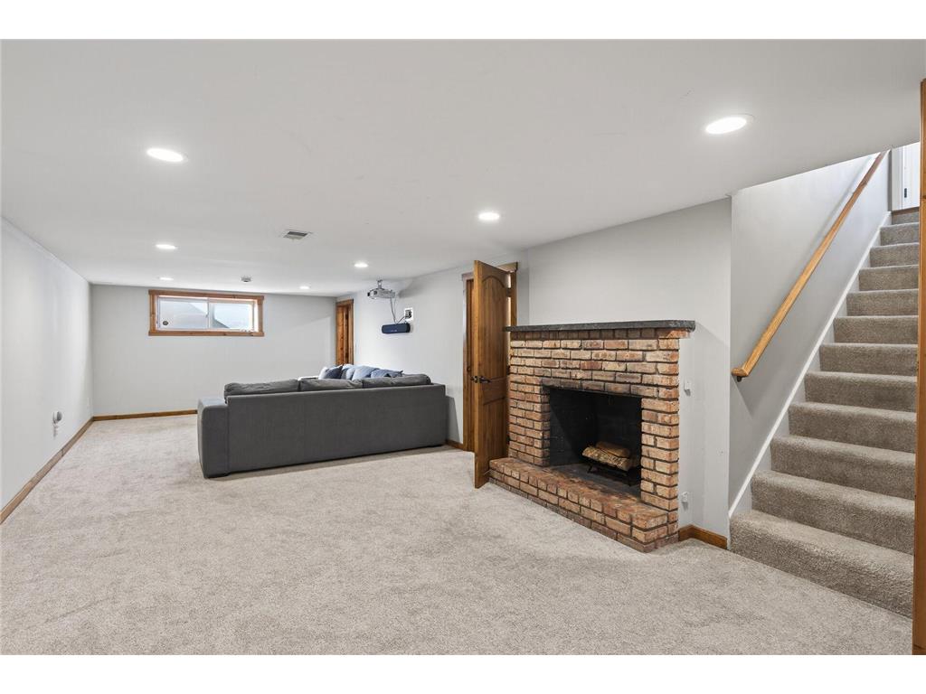 9834 Emerson Avenue S Bloomington MN 55431 6809976 image19
