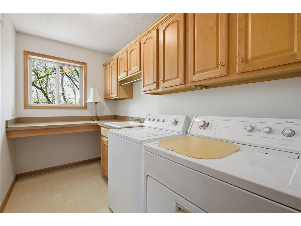 9836 Belmont Lane Eden Prairie MN 55347 7055073 image24