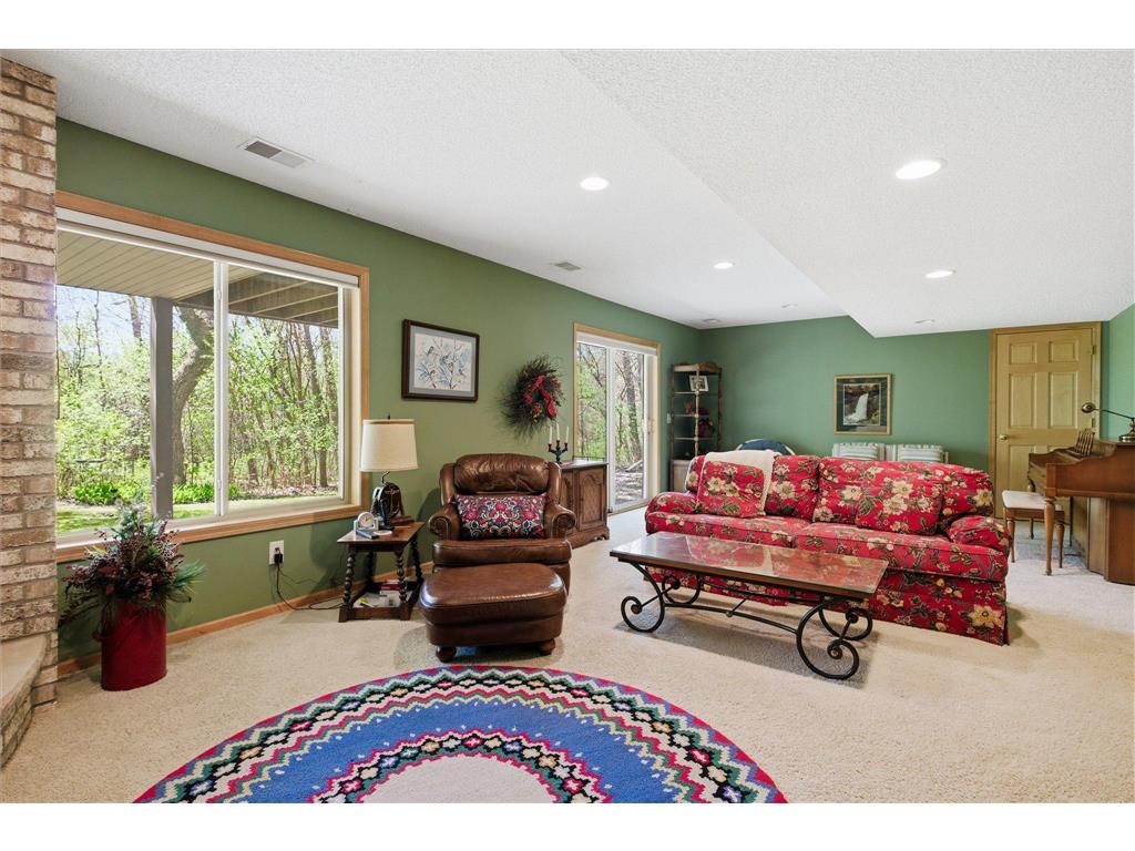 9836 Belmont Lane Eden Prairie MN 55347 7055073 image28
