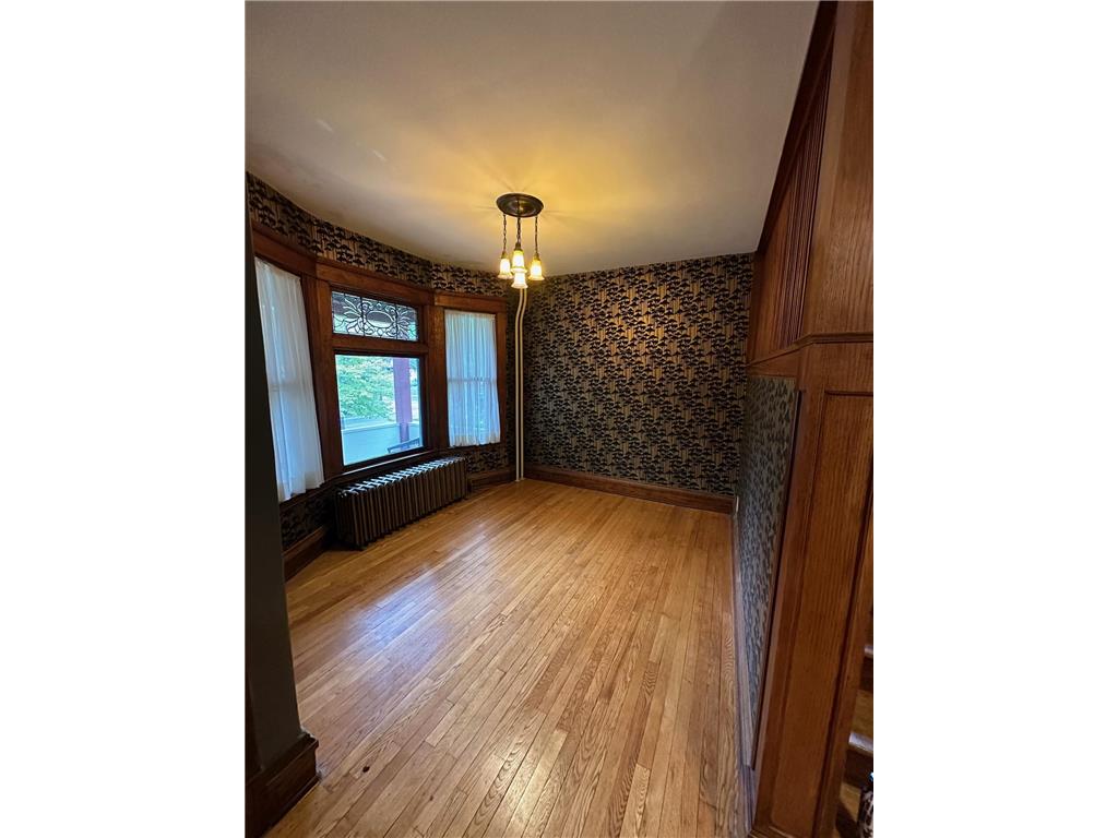 984 Hampden Avenue Saint Paul MN 55114 7060116 image2