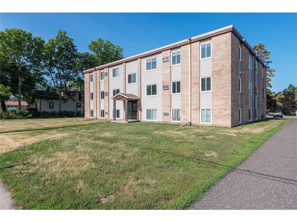 9840 Nicollet Avenue S, Bloomington, MN 55420 MLS 6429849 Edina Realty