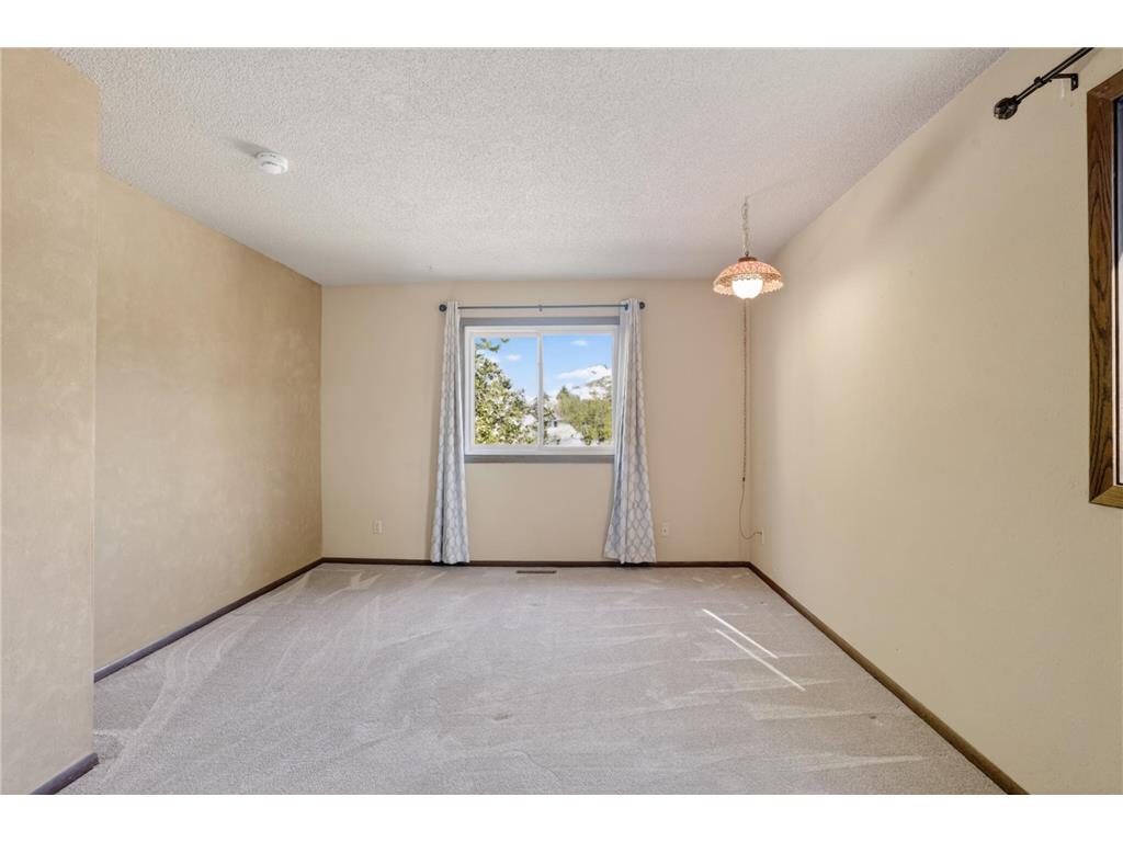 9843 Cavell Circle Bloomington MN 55438 7054599 image10