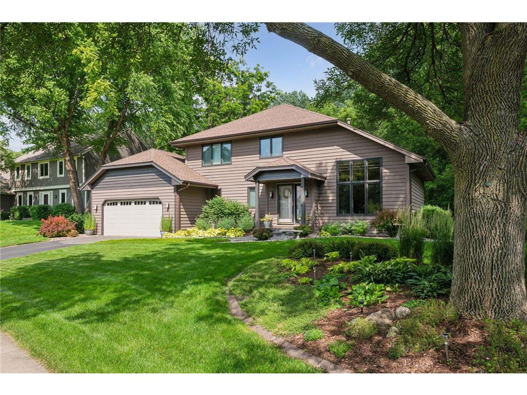 9843 Woodridge Drive Eden Prairie MN 55347 6569217 image1