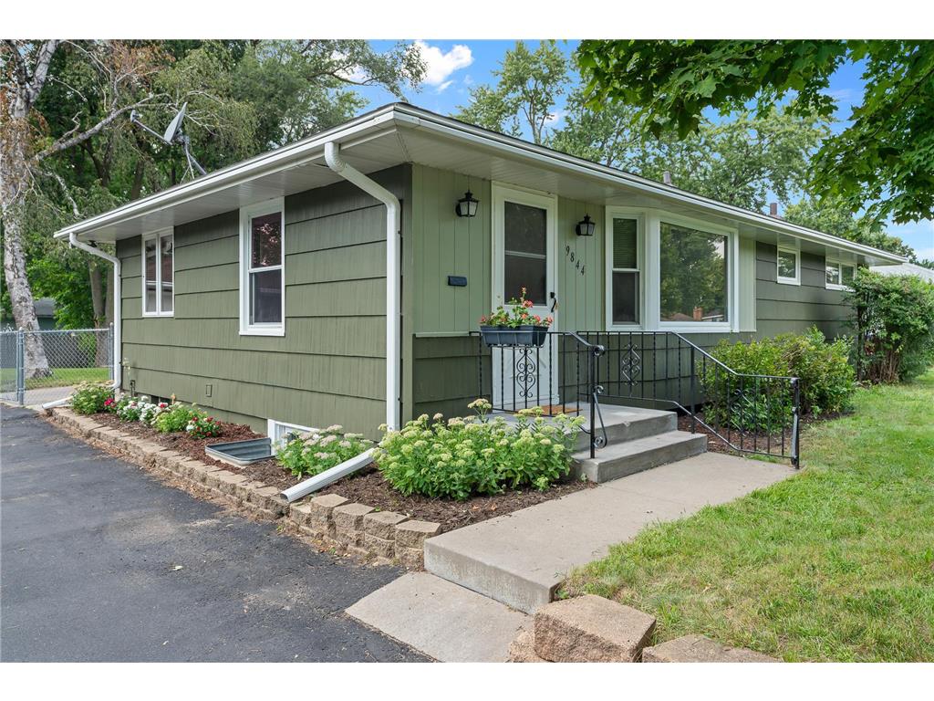 9844 Pillsbury Avenue S Bloomington MN 55420 6592640 image1