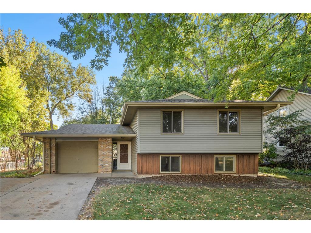 9849 Bluebird Street NW Coon Rapids MN 55433 6613617 image1
