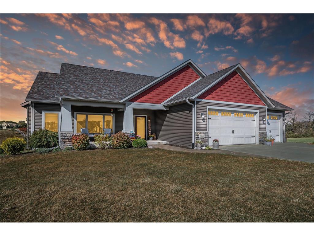 985 152nd Avenue New Richmond WI 54017 6612970 image1