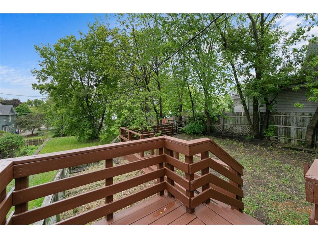 985 5th Street E Saint Paul MN 55106 7075410 image20