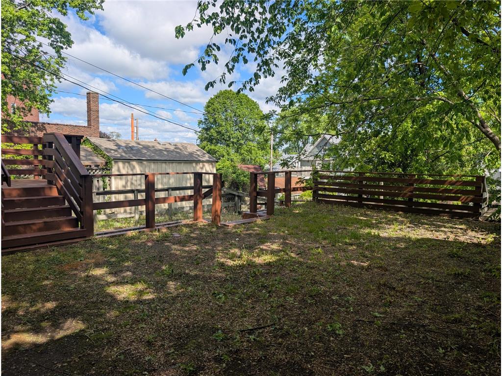 985 5th Street E Saint Paul MN 55106 7075410 image21