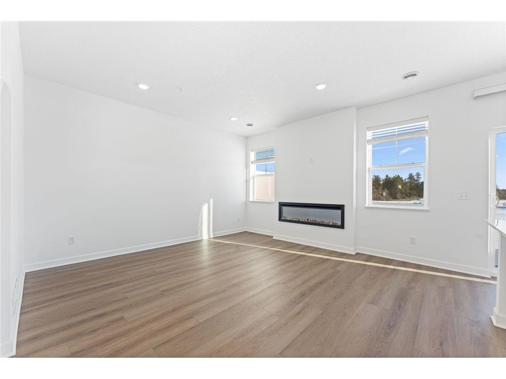 985 Annagaire Curve Rosemount MN 55068 7000274 image10