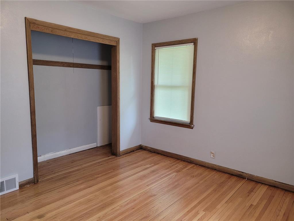 985 Bradley Street Saint Paul MN 55130 7100353 image10