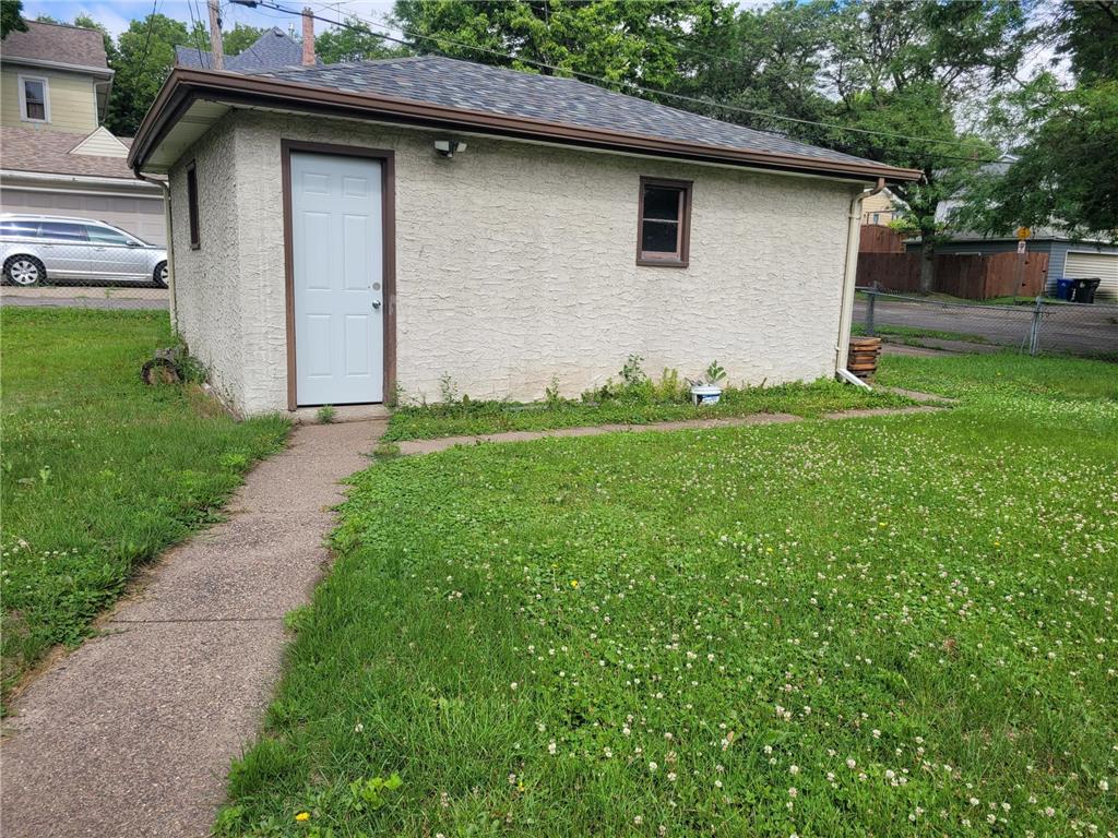 985 Bradley Street Saint Paul MN 55130 7100353 image14