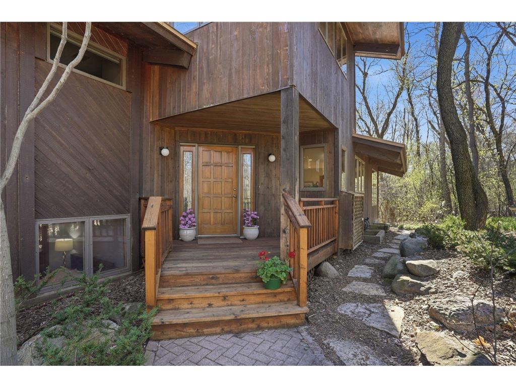 985 Cliff Road Eagan MN 55123 7047184 image15