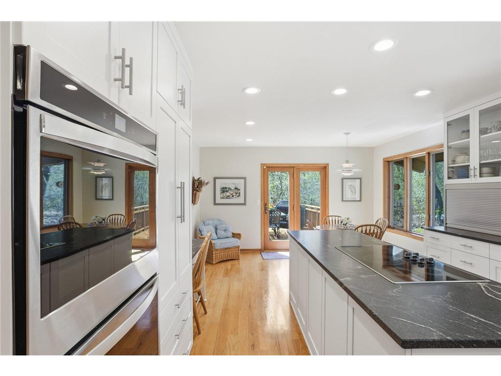 985 Cliff Road Eagan MN 55123 7047184 image19