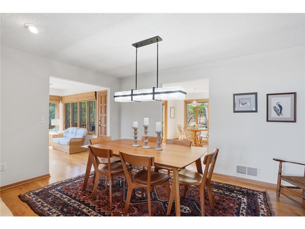 985 Cliff Road Eagan MN 55123 7047184 image30