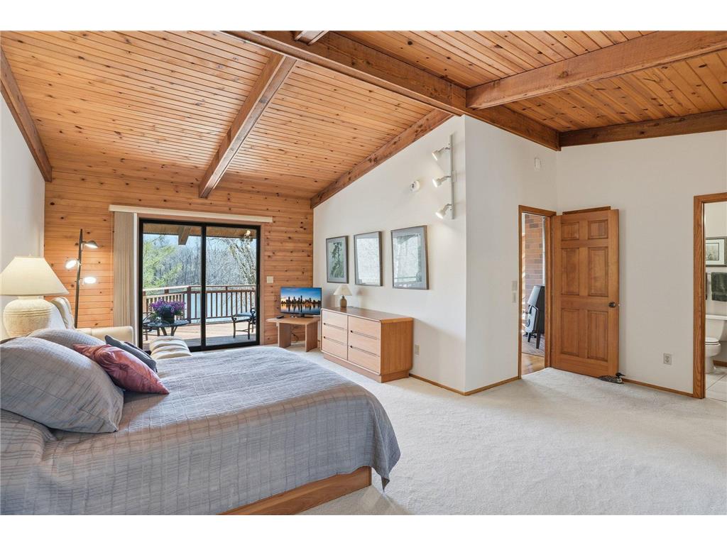 985 Cliff Road Eagan MN 55123 7047184 image49