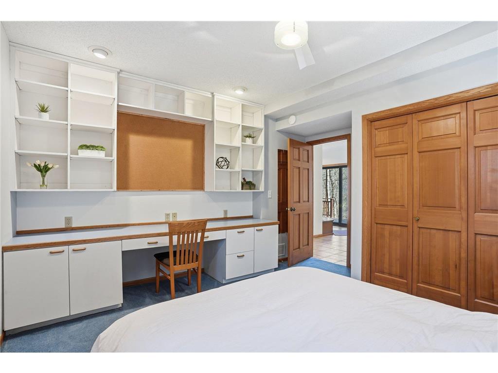 985 Cliff Road Eagan MN 55123 7047184 image60