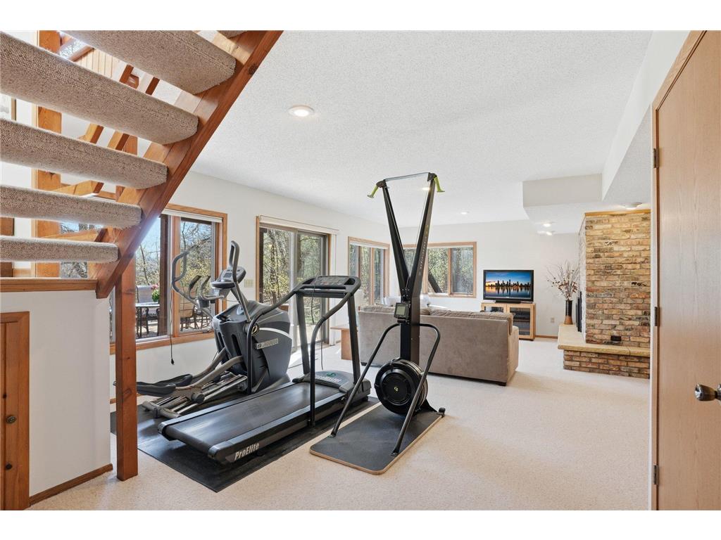 985 Cliff Road Eagan MN 55123 7047184 image67