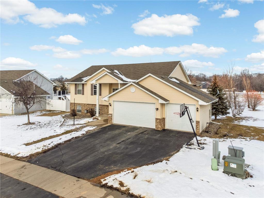 985 Farmers Ridge Trail, Belle Plaine, MN, 56011 MLS 6475265 Edina