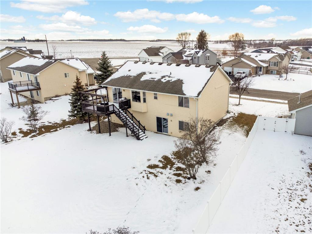 985 Farmers Ridge Trail, Belle Plaine, MN, 56011 MLS 6475265 Edina