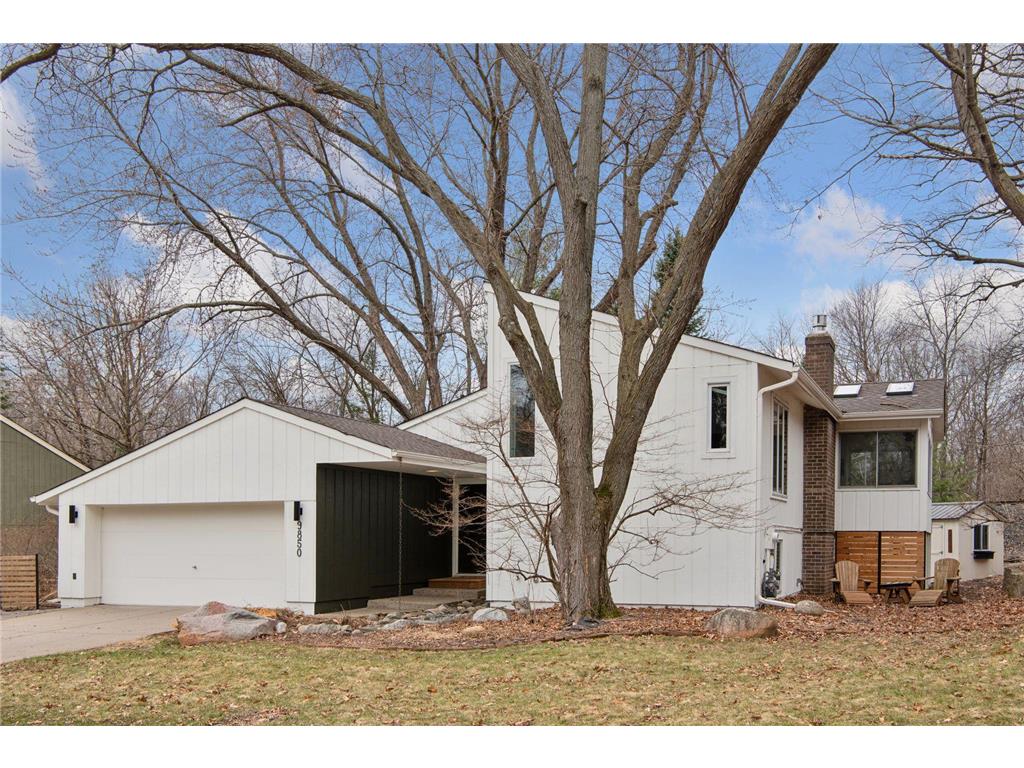 9850 Edgewood Road Bloomington MN 55438 6679047 image1