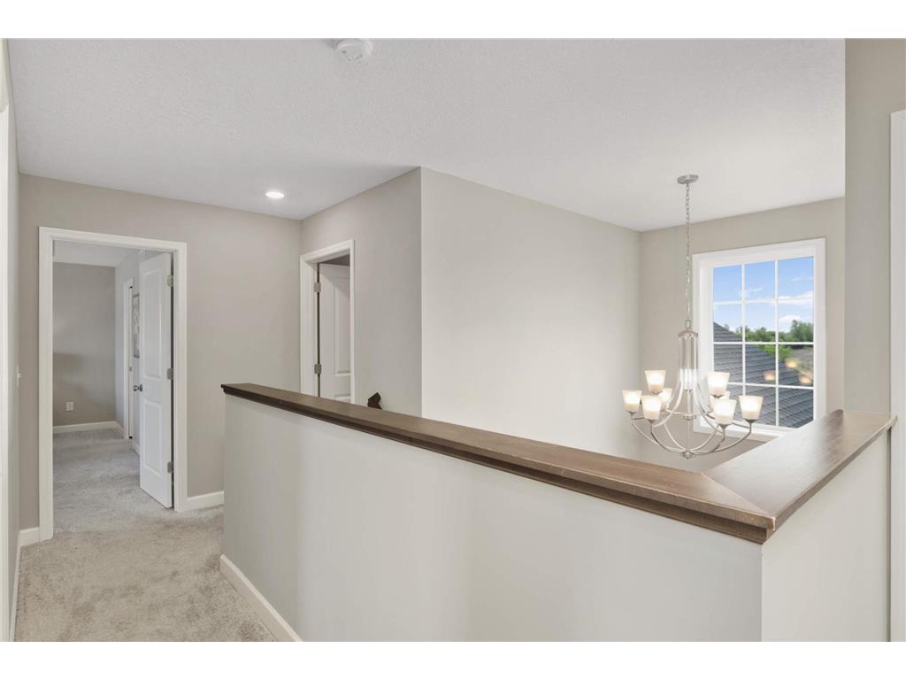 9850 Glacial Valley Road N Woodbury MN 55129 6825168 image25