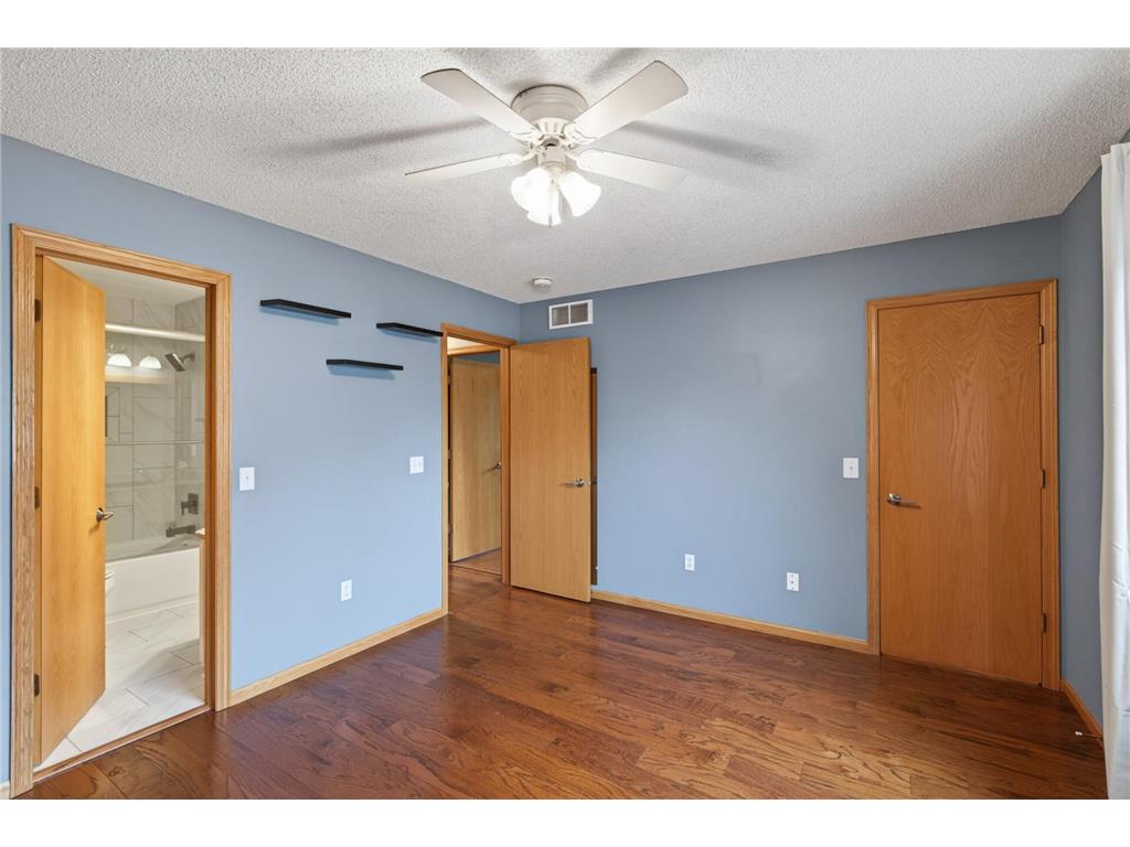 9850 Wynstone Drive Woodbury MN 55125 7084930 image10