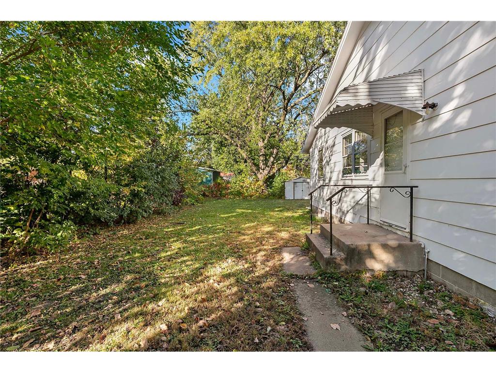 9852 Blaisdell Avenue S Bloomington MN 55420 6802375 image32