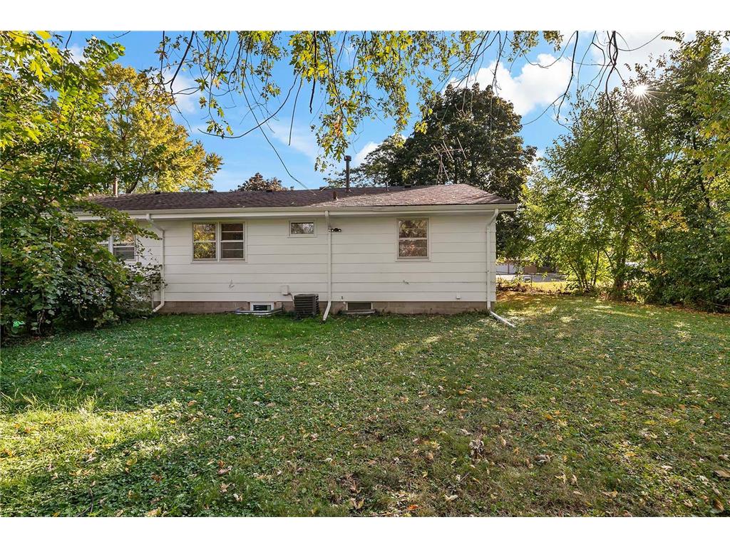 9852 Blaisdell Avenue S Bloomington MN 55420 6802375 image34