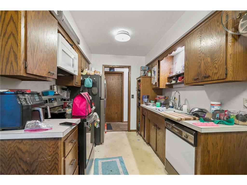 9852 Blaisdell Avenue S Bloomington MN 55420 6802375 image41