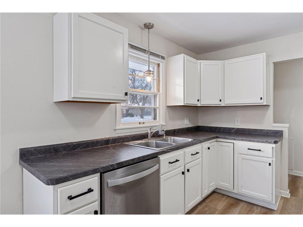 9858 93rd Place N Maple Grove MN 55369 7006480 image7